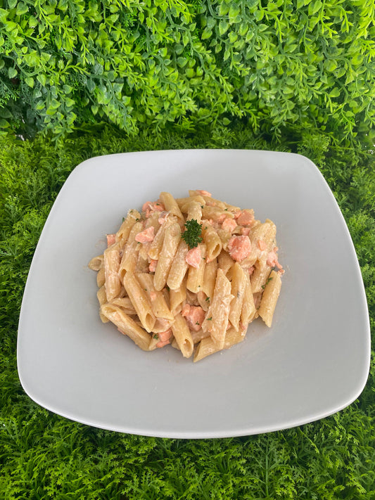 Salmon pasta